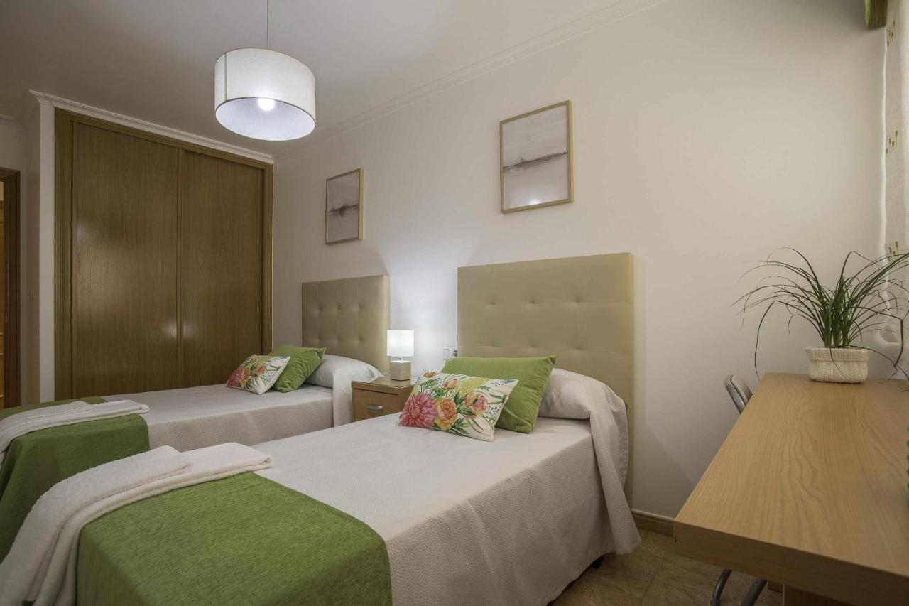 Apartamento En Raxo Pontevedra Exterior photo